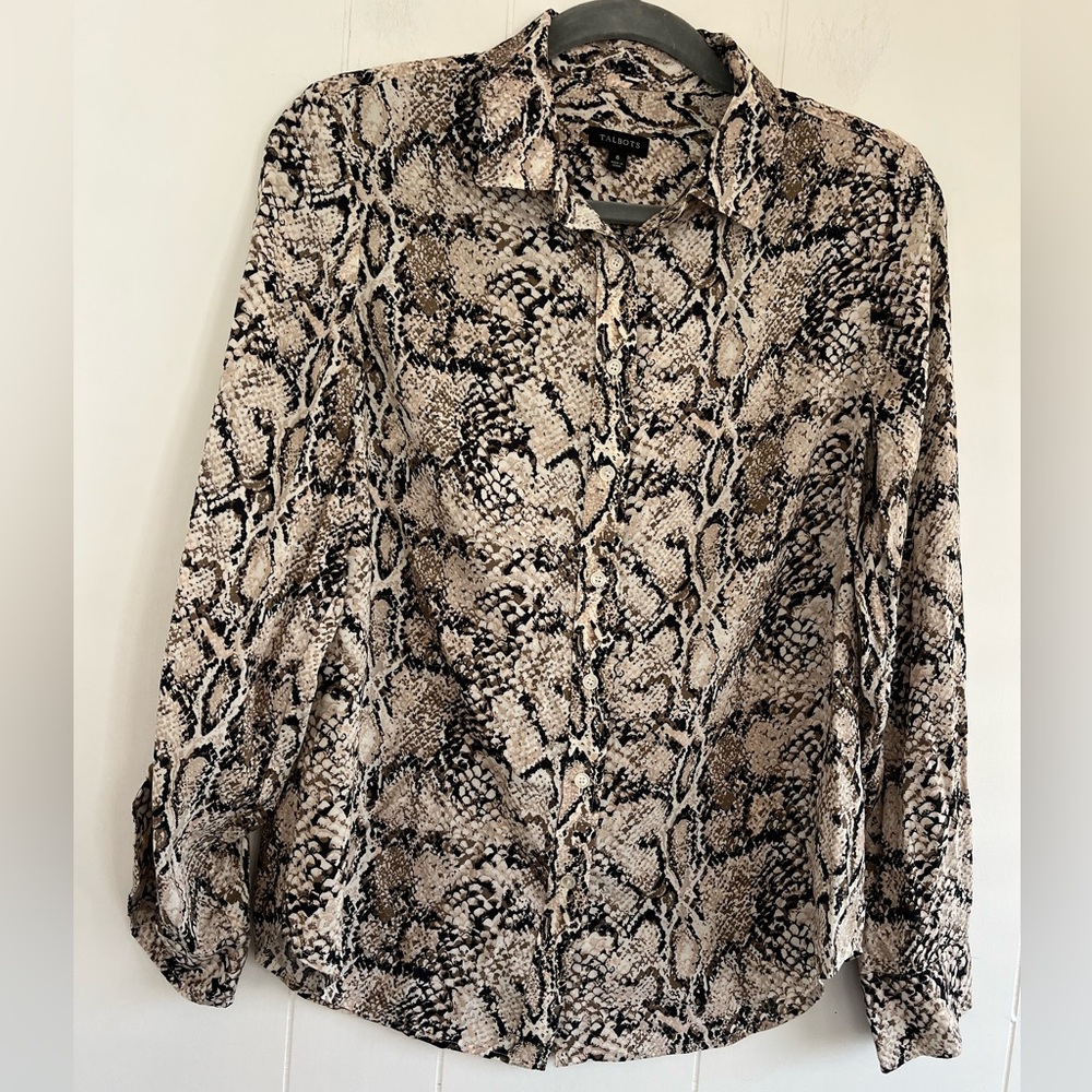 Talbots Black and Cream Snakeskin Print Button Up Shirt Blouse Size 6